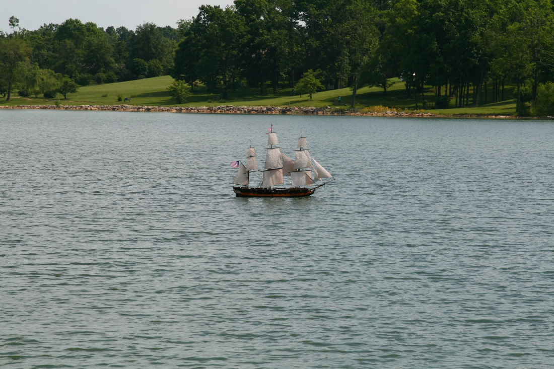 float-fly-20090018