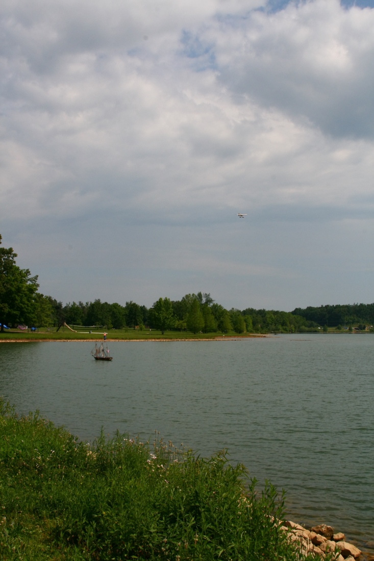 float-fly-20090029