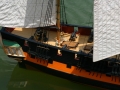 float-fly-20090140