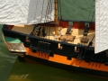 float-fly-20090141