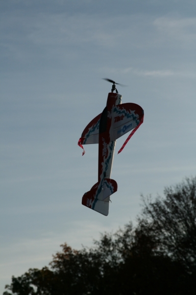 hcrcmgymflying0045