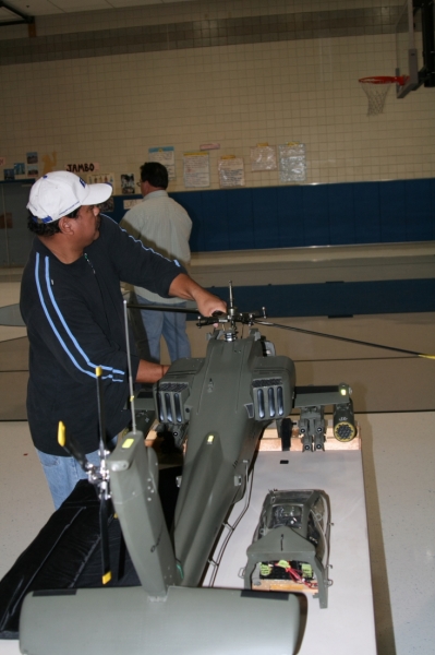 wayneapachegym033