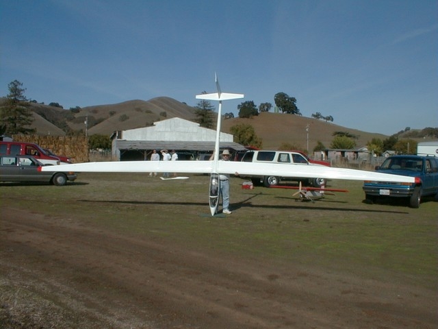 hugeglider.sized